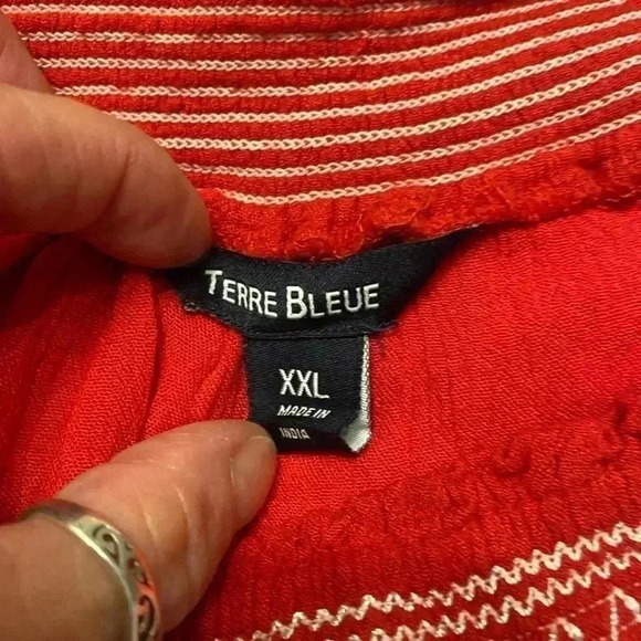 Terre Bleue Women’s Embroidered Peasant top in Racing Red with white design XXL - Picture 5 of 6